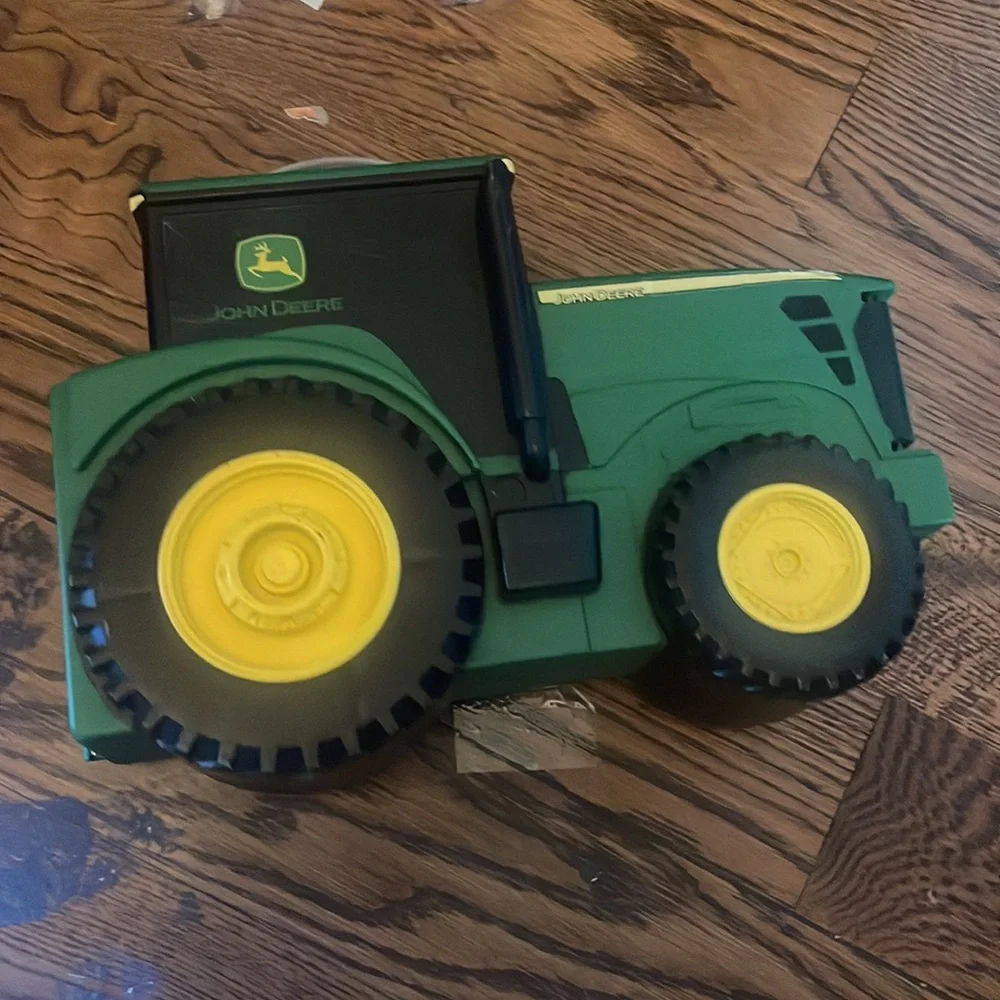 John Deere Greene hard back Case